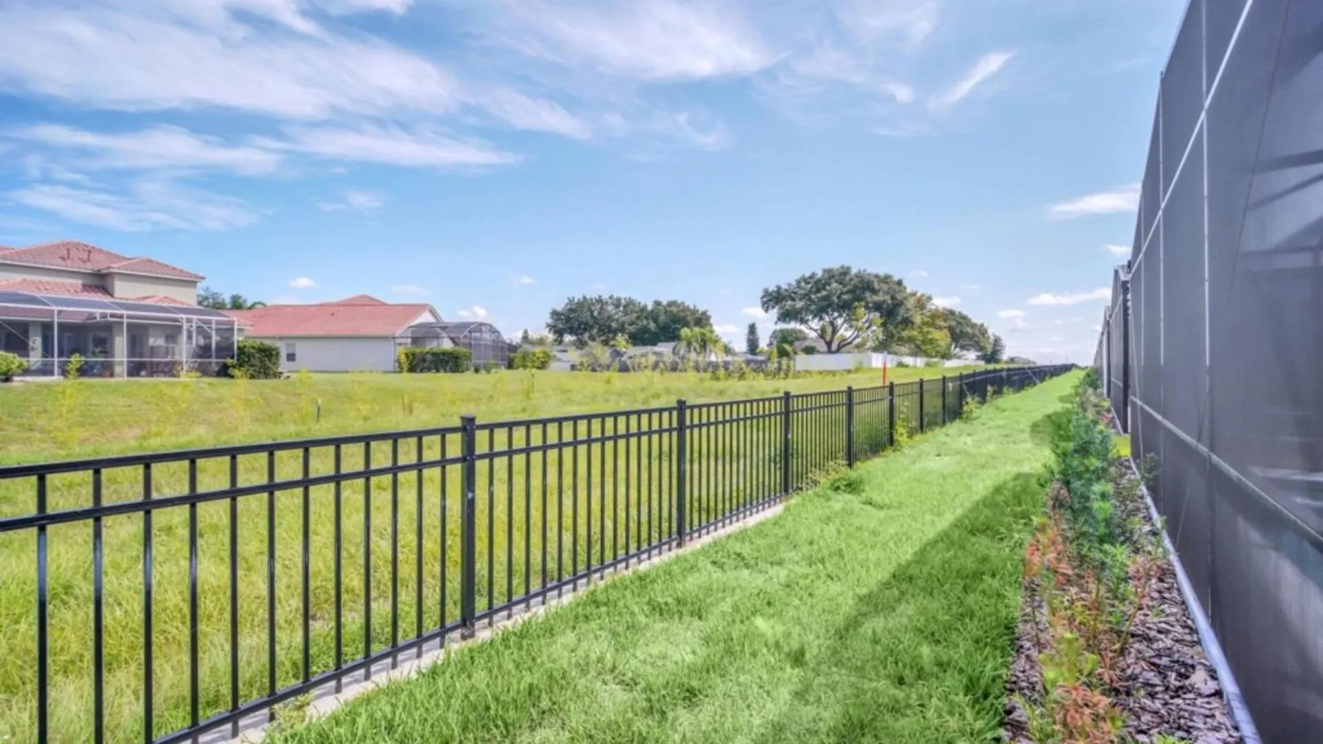 Modern Oasis: 7 Bedroom Villa Near The Beach 6324 Davenport 0*,