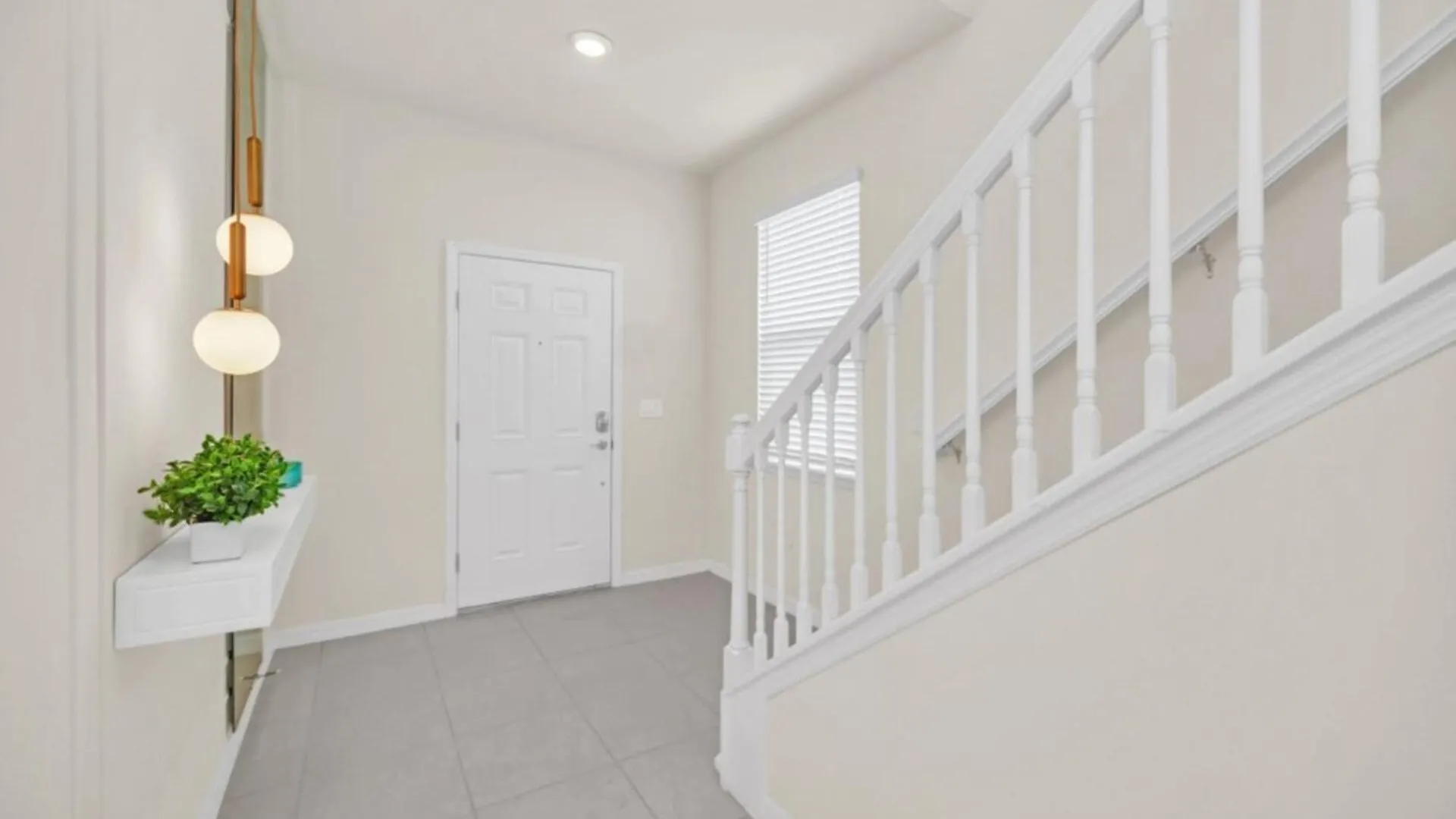 Modern Oasis: 7 Bedroom Villa Near The Beach 6324 Davenport