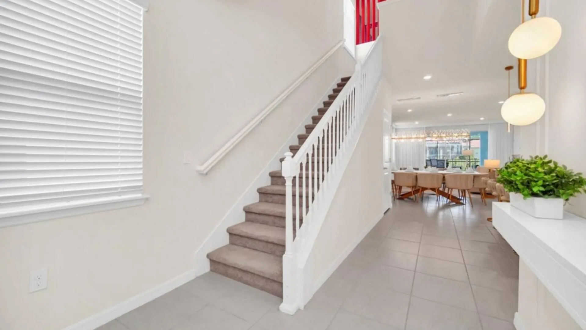 Modern Oasis: 7 Bedroom Villa Near The Beach 6324 Davenport United States