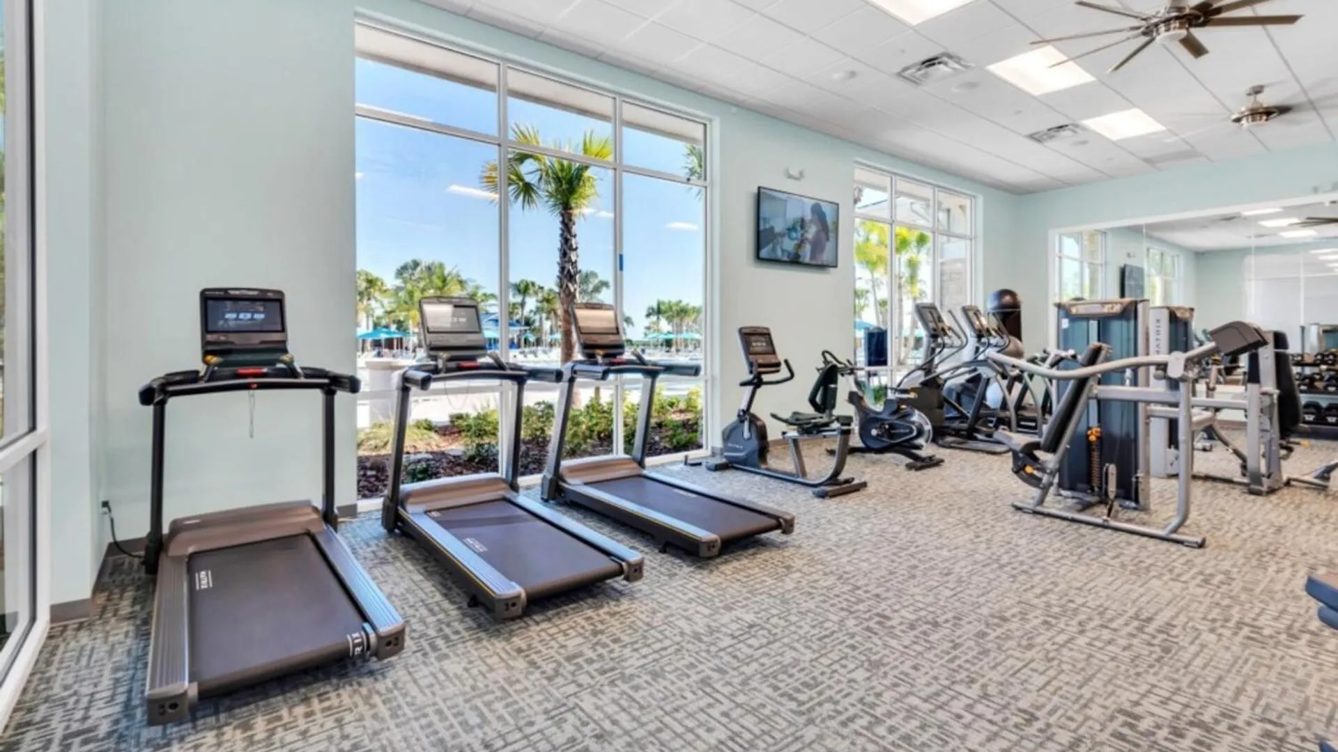 Modern Oasis: 7 Bedroom Villa Near The Beach 6324 Davenport 0*,  United States