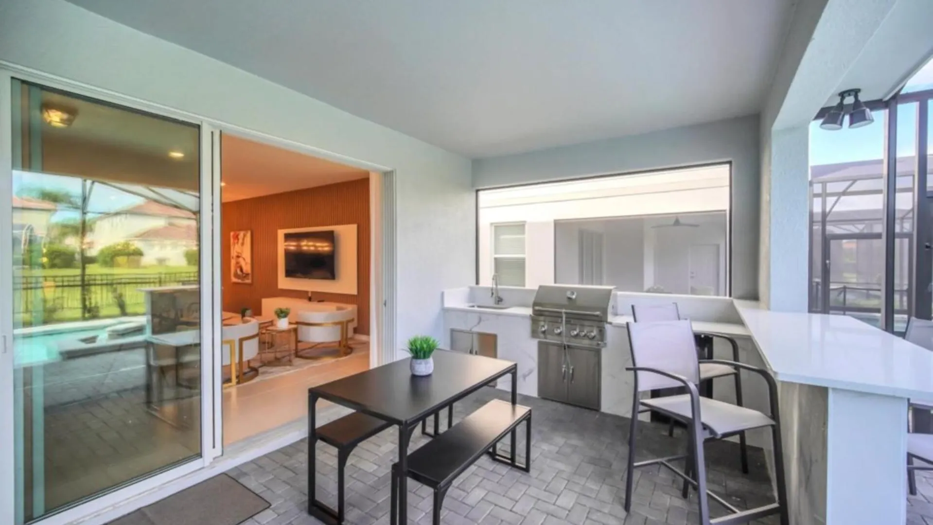 Modern Oasis: 7 Bedroom Villa Near The Beach 6324 Davenport