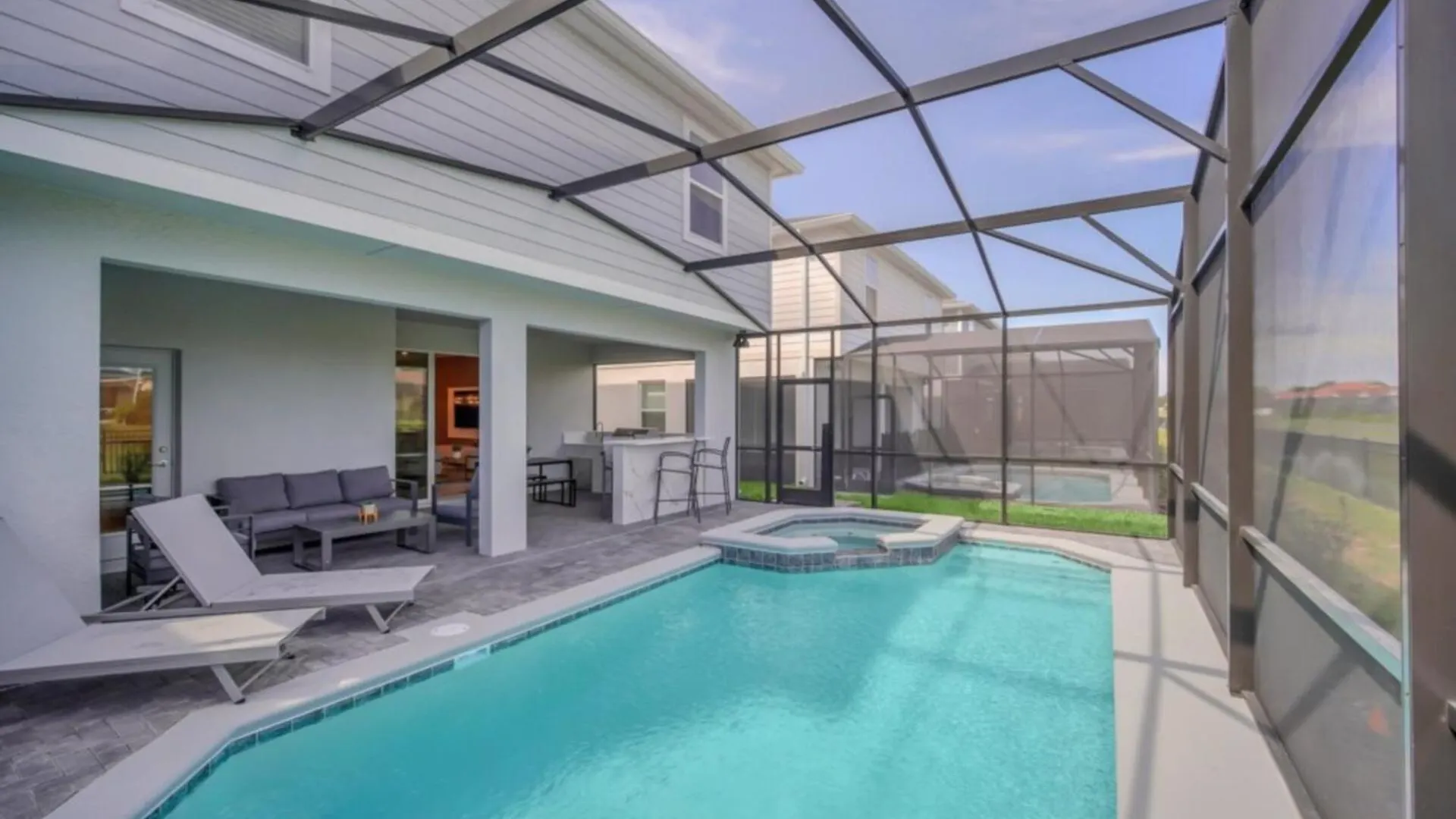 Modern Oasis: 7 Bedroom Villa Near The Beach 6324 Davenport