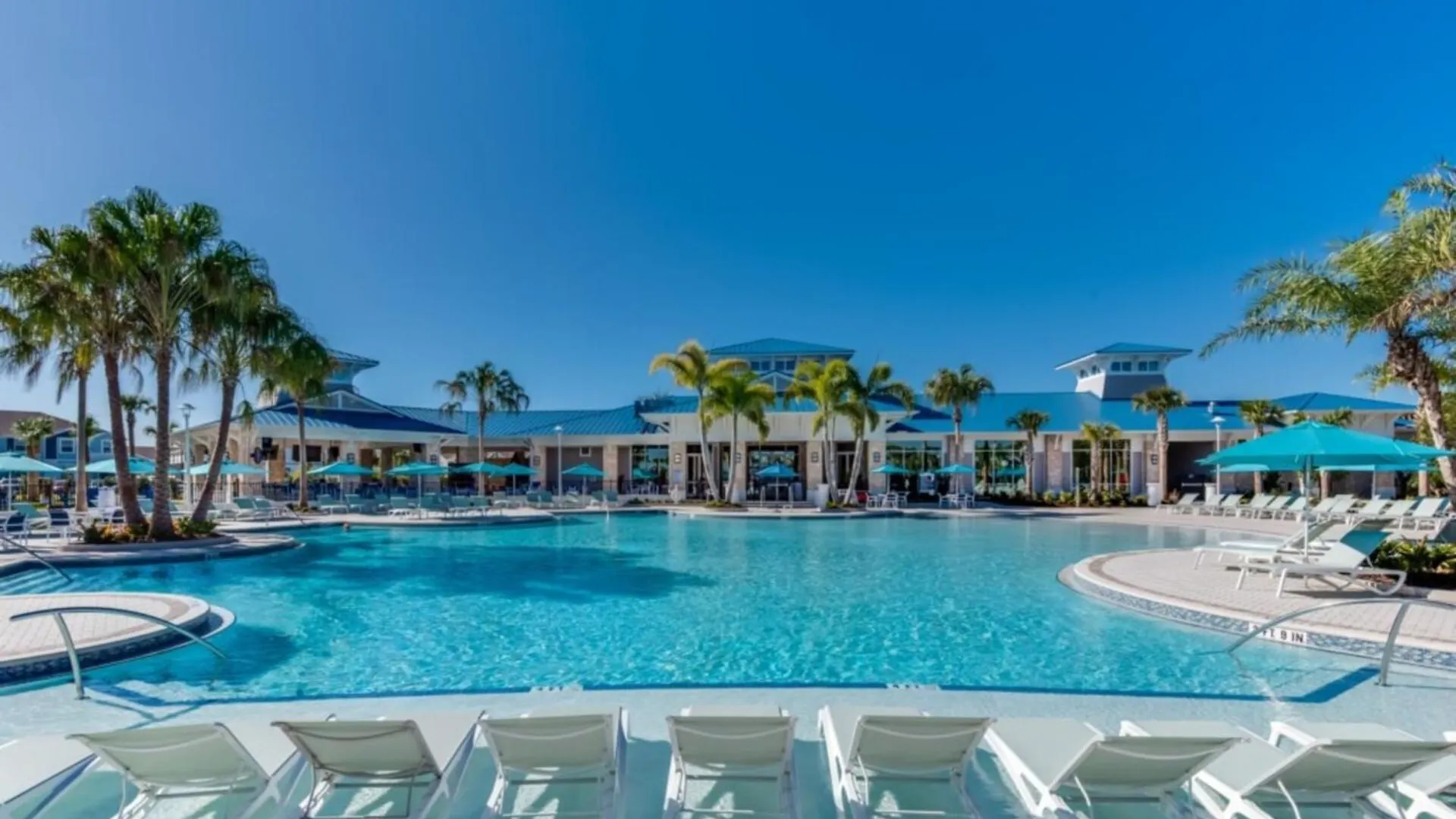 Modern Oasis: 7 Bedroom Villa Near The Beach 6324 Davenport 0*,  United States