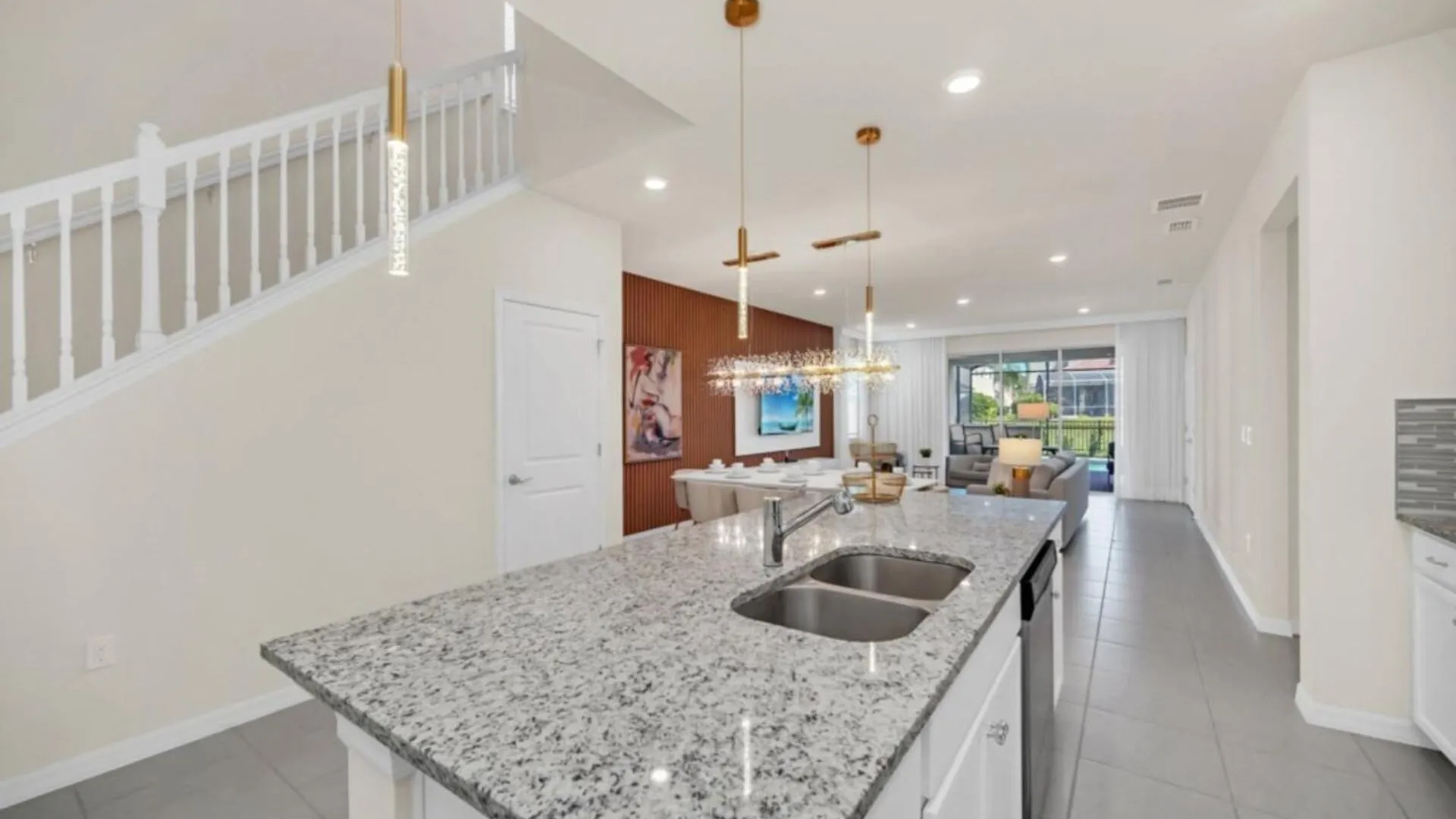 Modern Oasis: 7 Bedroom Villa Near The Beach 6324 Davenport