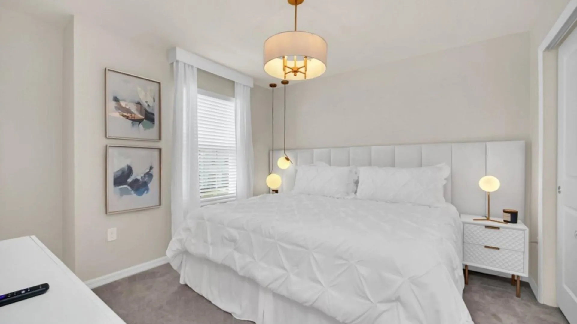 Modern Oasis: 7 Bedroom Villa Near The Beach 6324 Davenport United States