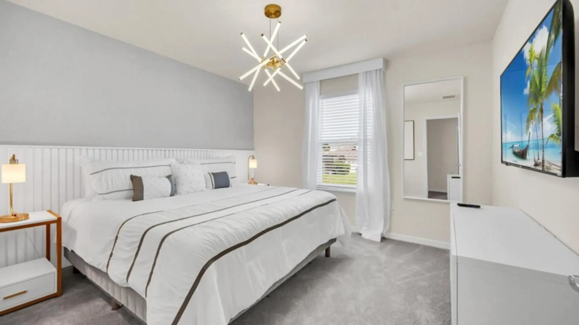 Modern Oasis: 7 Bedroom Villa Near The Beach 6324 Davenport