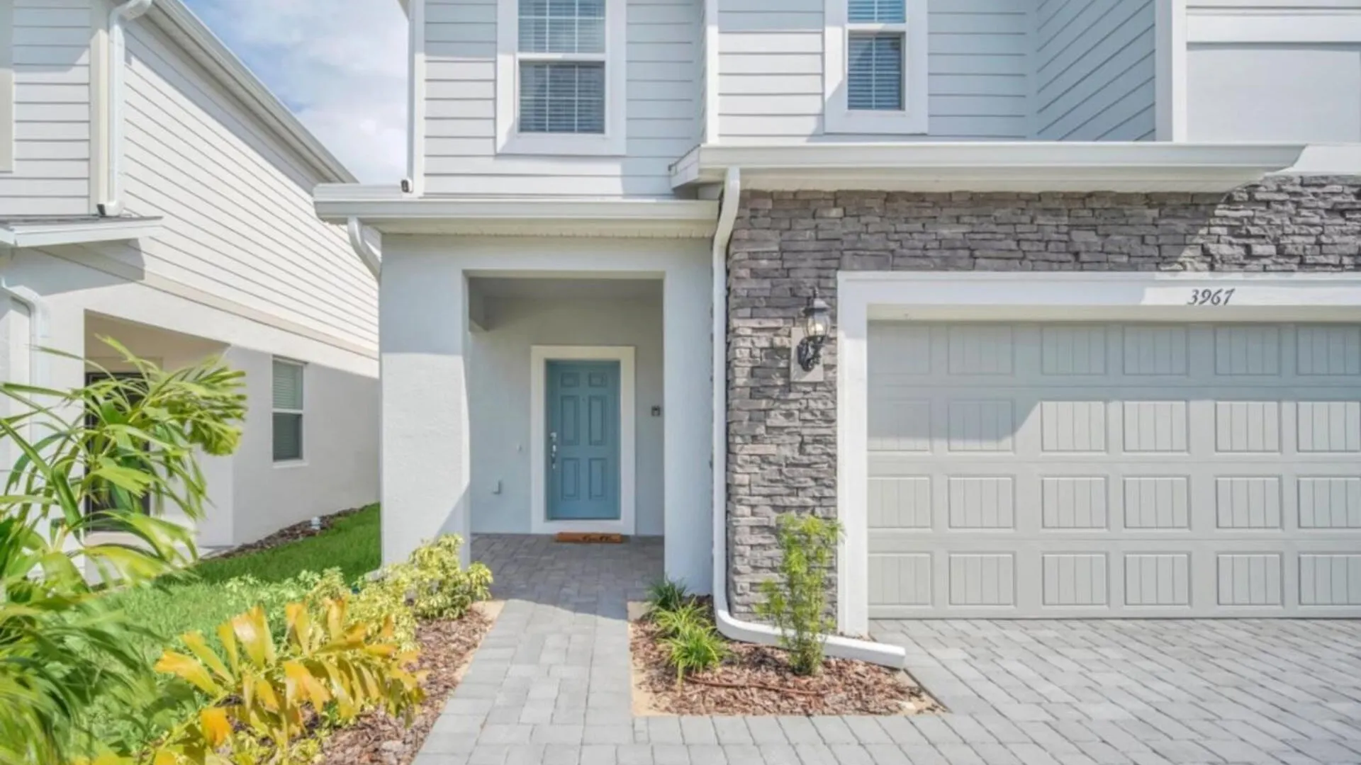 Modern Oasis: 7 Bedroom Villa Near The Beach 6324 Davenport
